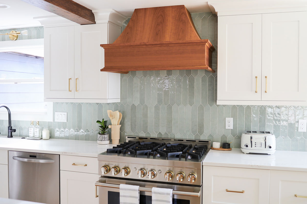 Renzo Jade Picket Wall Tile - Image 5