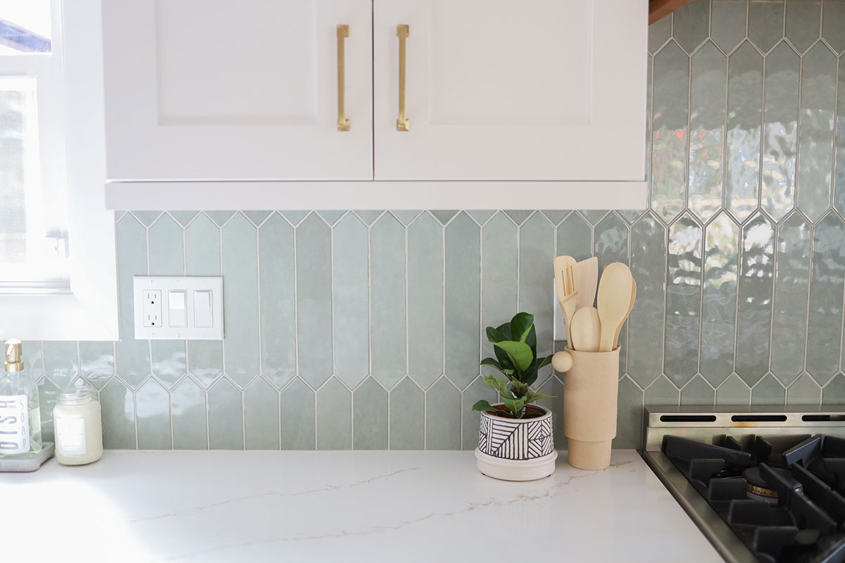 Renzo Jade Picket Wall Tile - Image 6