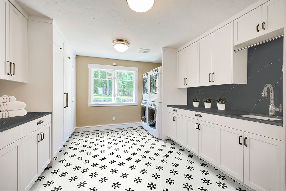White And Black Mod Petal Pattern Matte - Image 6
