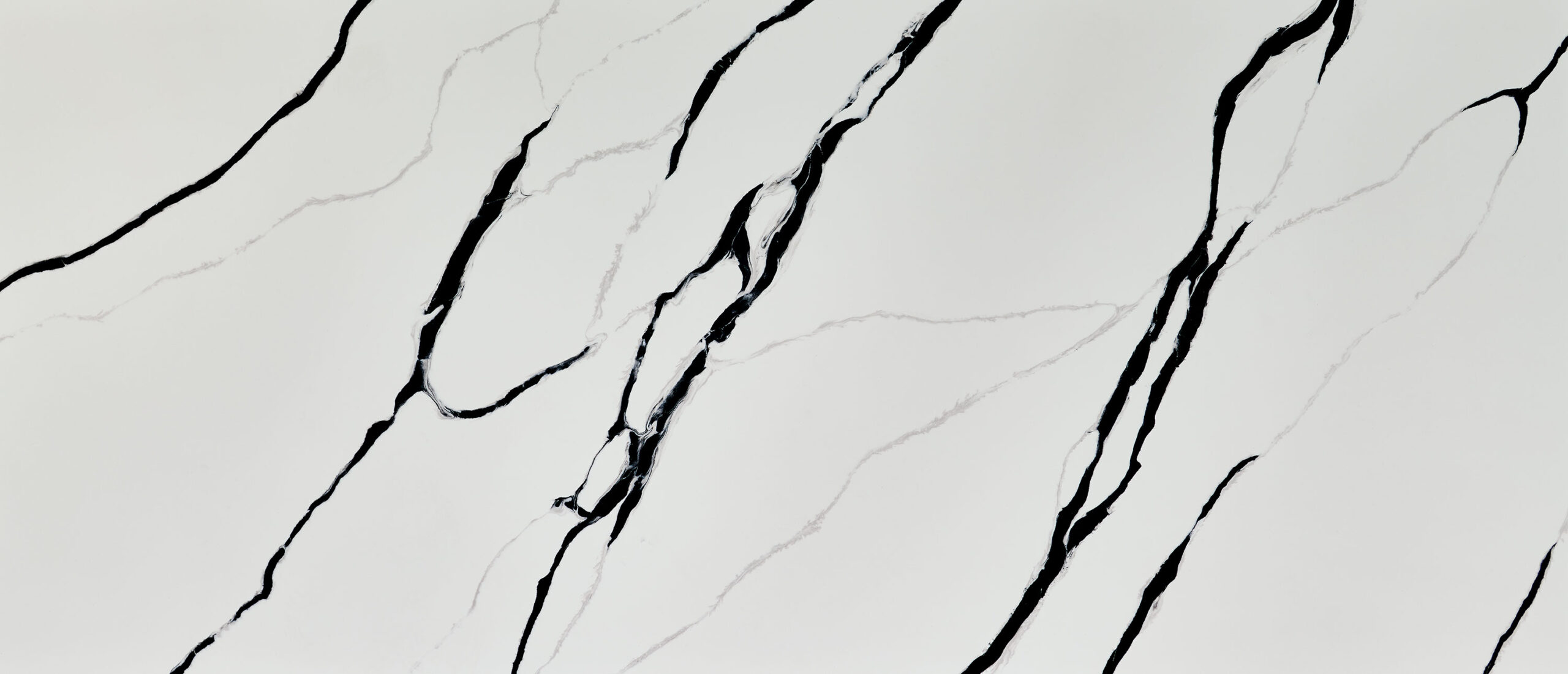 Calacatta Lumanyx Quartz