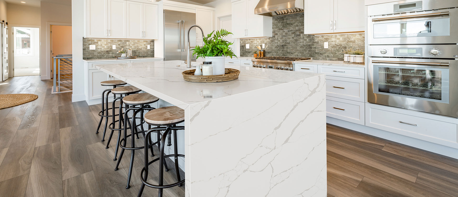 New Calacatta Laza Quartz - Image 9